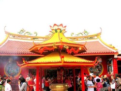 4 Hal yang Bikin Kamu Ingin ke Chinatown Saat Imlek