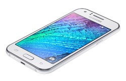 Galaxy J1, Smartphone 4G Termurah Samsung
