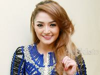 Siti Badriah Siap Terjun ke Layar Lebar