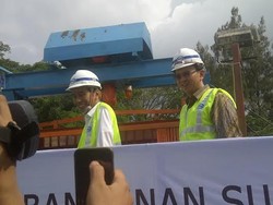 Tinjau Sodetan Ciliwung, Jokowi: Sekarang yang Penting Kerja!