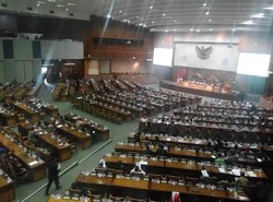 255 Anggota DPR Bolos Paripurna Penutupan Masa Sidang ke-2