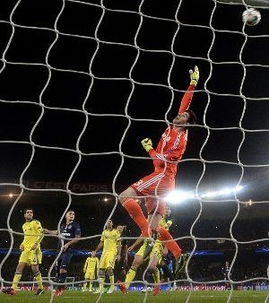 Courtois Penyelamat Si Biru