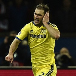 Bagi Chelsea, Parc des Princes Jadi Panggung Pemain Bertahan dan Courtois