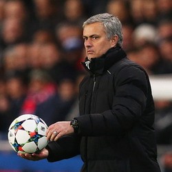 Mourinho: Semua Kemungkinan Masih Terbuka