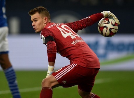Ujian untuk Kiper 19 Tahun Milik Schalke