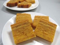 Tak Sempat Bikin Kue? Pesan Saja Lapis Legit Aneka Rasa di Sini