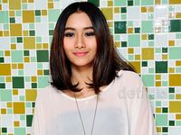 Si Manis Adzana, Putri Adi Bing Slamet yang Mulai Eksis