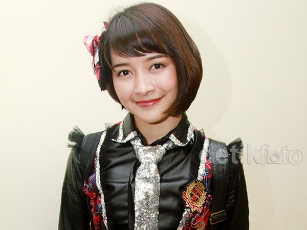 Senyum Manis Kinal 'JKT48' Senyum Manis Kinal 'JKT48'