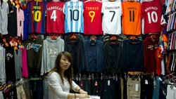 Polisi Inggris Tutup Toko Online Penjual Barang Bermerk Palsu