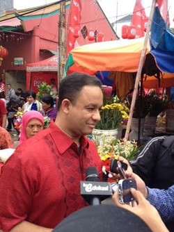 Berkunjung ke Vihara Dharma Bhakti, Ini Harapan Anies di Hari Imlek