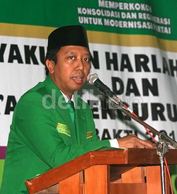 Di Depan JK, Romi Bercanda Minta Tambah Kursi di Pemerintahan