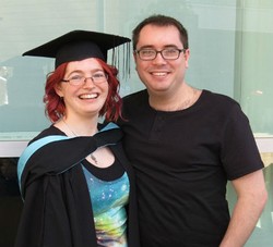 Anda Tidak Diundang, Pengantin Wanita Kirim Surat (Bukan) Undangan ke Ortu