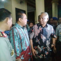 Dengan Salam Hormat, Plt Pimpinan KPK Tinggalkan Mabes Polri