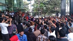 Dukungan untuk Berantas Korupsi Menggema dari Alunan Musik Punk di KPK