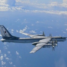 2 Pesawat Rusia Terbang Dekat Wilayahnya, Inggris Kerahkan Jet Tempur