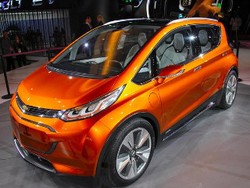 GM Pertimbangkan Nama Baru untuk Mobil listrik Bolt