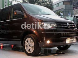 VW Caravelle T5 Bensin Segera Meluncur