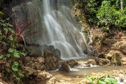 Air Terjun Cantik di Yogyakarta Ini Hanya Ada di Musim Hujan