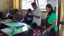 Siswa SD Lapor Polisi karena Terluka Dilempar Sepatu oleh Gurunya