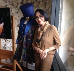 Poppy Dharsono & Agnes Budhisurya Ungkap Karya Busana untuk Show IFW 2015