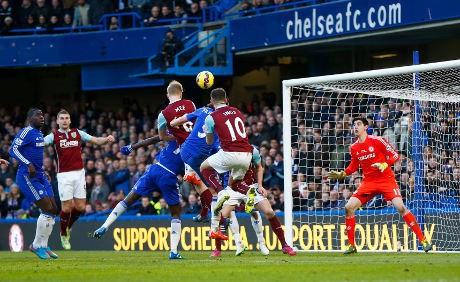 Chelsea Diimbangi Burnley 1-1