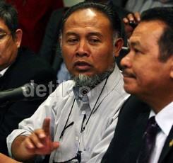 Dapat Surat Panggilan Polri, BW Heran Ada Pasal Baru di Kasusnya