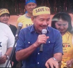 Komjen Badrodin Ajak KPK Bersihkan Korupsi di Internal Polri