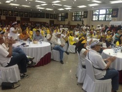 Pakai Jaket Kuning dan Ikat Kepala Save KPK, Iluni dan Mahasiswa UI ke Polri