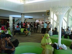 Lion Air Balikpapan-Jakarta Delay 2,5 Jam, Penumpang Dapat Roti dan Air Minum