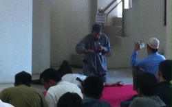 Bersihkan Diri dari Jin dan Sihir, Fenomena Ruqyah Massal Mulai Marak di Perkotaan