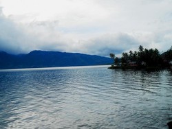 Jalan-jalan Seru ke Danau Singkarak