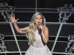 Lady Gaga Mempesona Lewat Tribute to Sound of Music di Oscar 2015