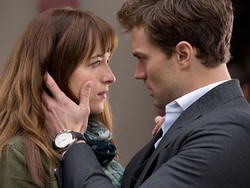Fifty Shades of Grey Masih Bertahan di Puncak Box Office
