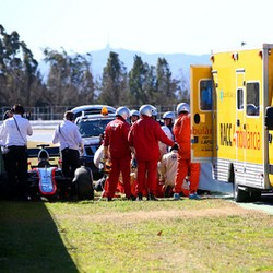 Alami Gegar Otak, Alonso Harus Menginap Semalam di RS