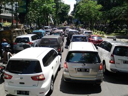 Ada Aksi Demonstrasi Seribuan Orang, Sejumlah Jalan di Medan Macet