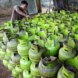 Elpiji 3 Kg Langka dan Harganya Naik, Ini Kata Bos Pertamina