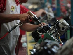 Mengintip Dapur Produksi Motor Viar