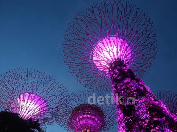 Cerdas Mengelola Wisata ala Singapura