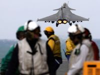Jet Rafale Diterbangkan untuk Perangi ISIS