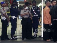 Polisi Olah TKP di ITC Depok