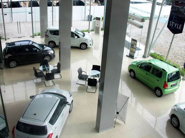 Suzuki Resmikan 2 Outlet di Kalimantan