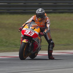 Marquez Catat Waktu Terbaik, Lorenzo Kedua