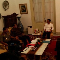 Jokowi Kumpulkan Jaksa Agung, Wakapolri dan Ketua KPK Bahas Sinergitas