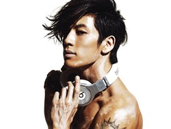 Se7en Resmi Mundur dari YG Entertainment