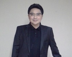 Rudy Hadisuwarno: Terapis dan Pelanggan Jangan Seperti Teman