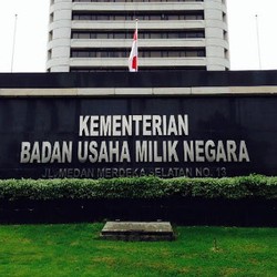 Diminta Jonan, Menteri Rini Instruksikan Pecat Pilot Hingga Masinis Nakal BUMN