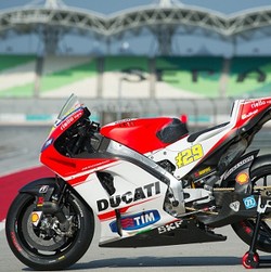 Ducati Tunggu Tes Qatar Dulu Baru Putuskan Apa Akan Pakai GP15 di Balapan Pertama