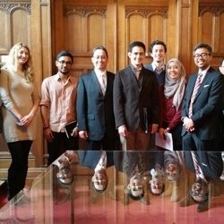 KUAI Jelaskan Strategi Diplik RI kepada Mahasiswa Leiden