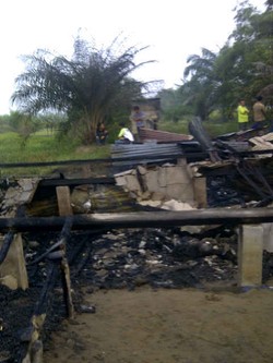 Satu Keluarga Tewas Terbakar di Indragiri Hulu