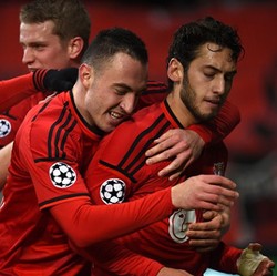 Gol Calhanoglu Sudahi Sejumlah Rentetan dari Leverkusen maupun Atletico